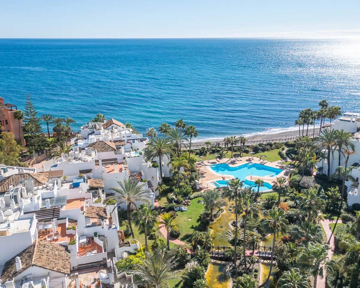 9ed2da90-3a52-4818-86bb-90afba2a7b13