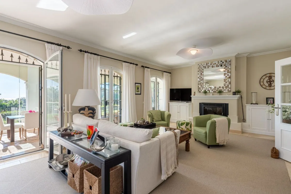 9e5cbd36-3251-41cd-9881-3238282c0f36