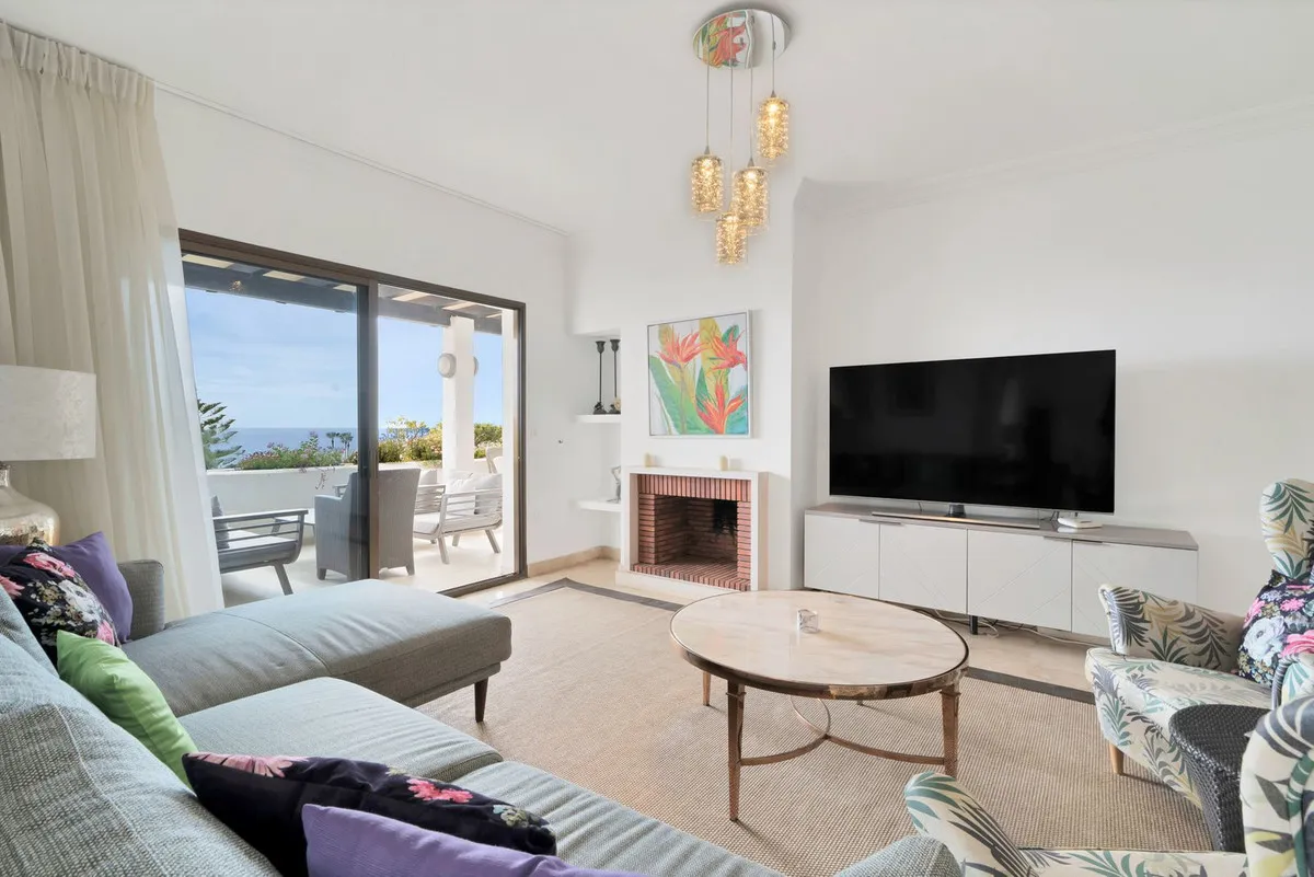 320ea2e5-e108-42e9-ac3f-8c0d55aec48f