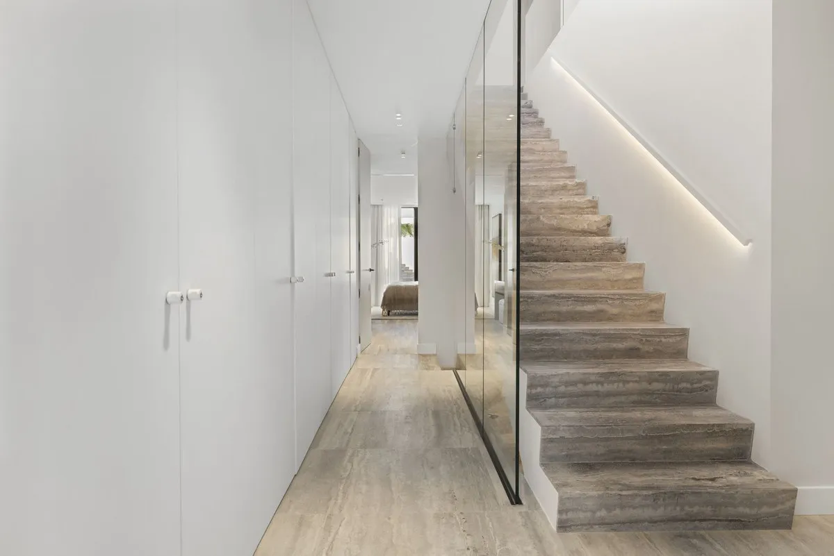 17335227-8579-4067-b750-73400fde90d3