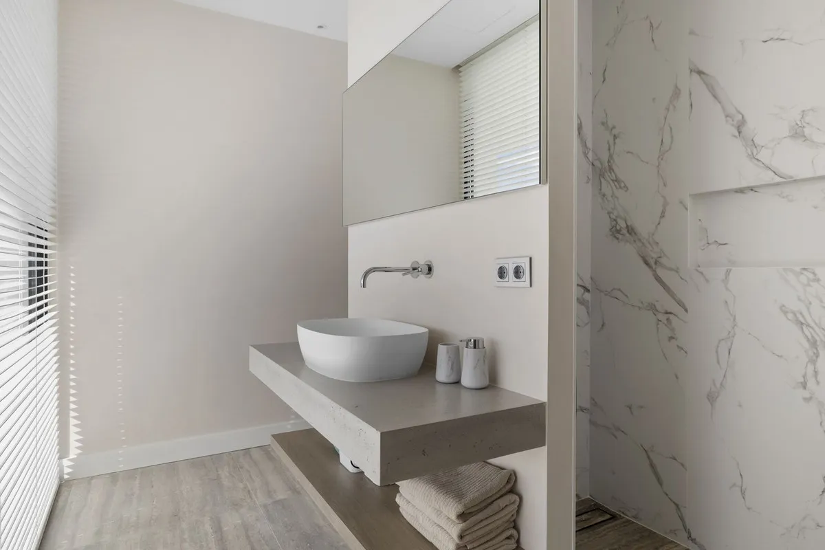 674a4236-24ac-48fb-b517-507a62478639