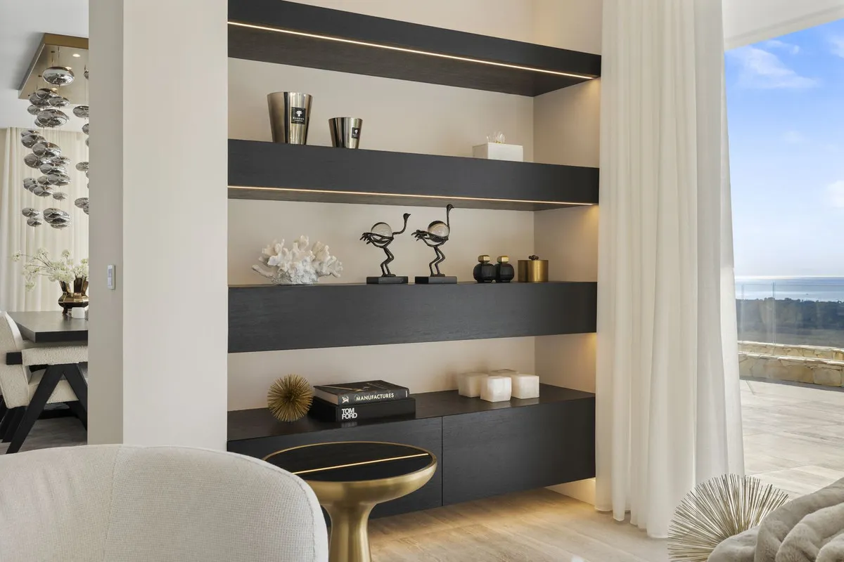 6adaa4ce-9f78-484b-b270-75b66695477e