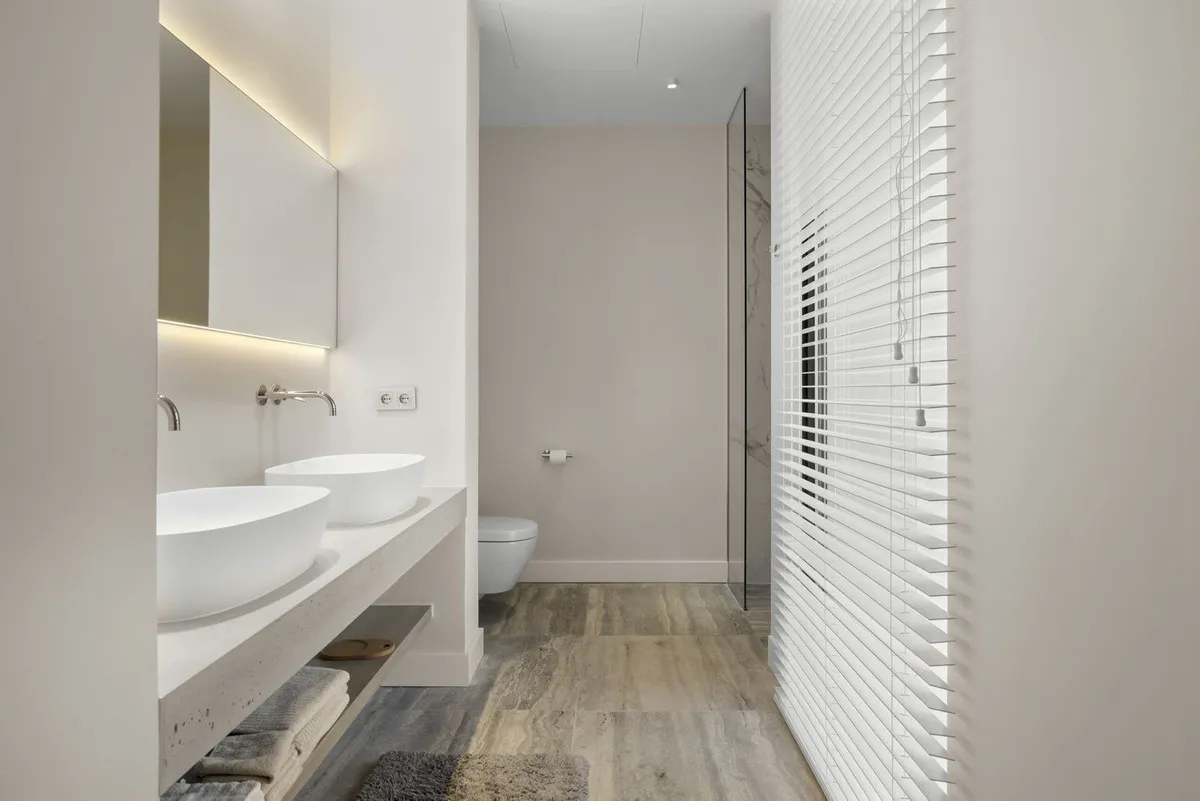 93710d30-6f08-4394-86b6-1ab2d6614c77