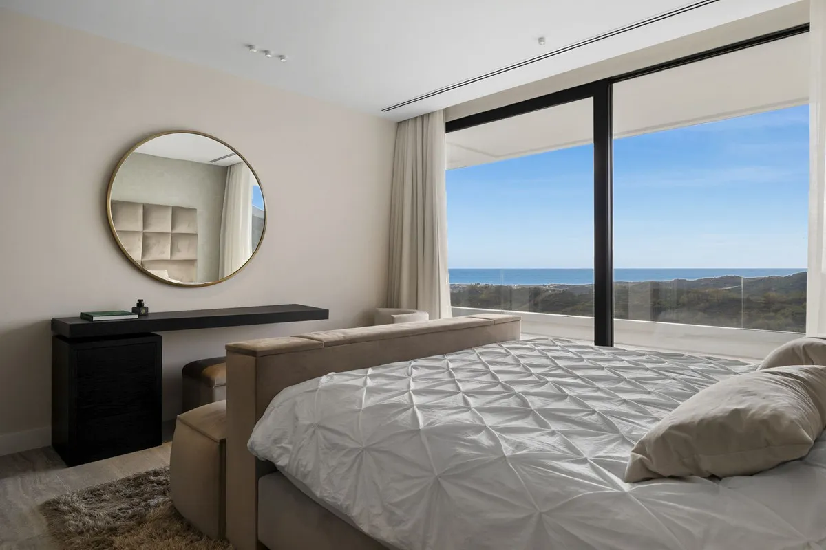 ea5d39f5-0b65-46b0-9f3a-d2e32ab321f6