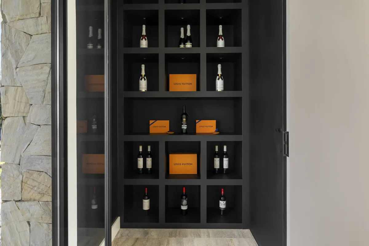 f315dcdd-b0f3-4538-a967-d917c0404419