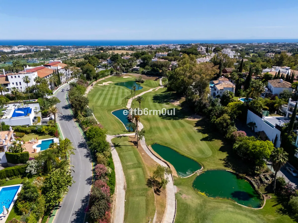 00b30be7-4d14-4634-a9f5-67345406e53b