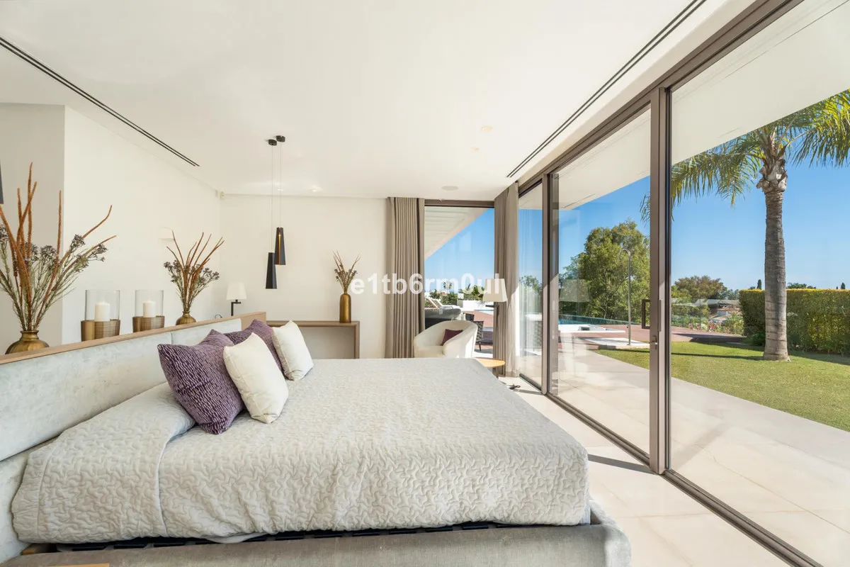 07f787a5-1348-438f-b1d8-1be16ab84aa5