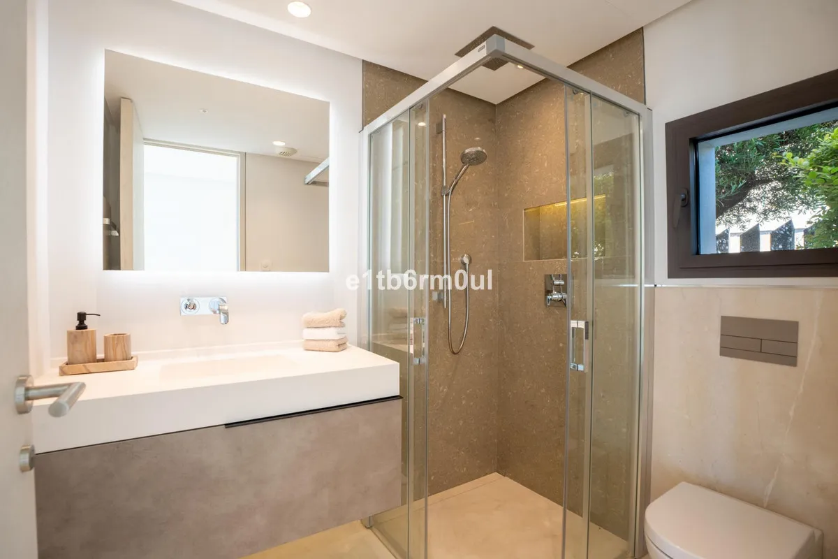 2ed72c02-aab2-439c-b1b7-e71a27c1cdc3