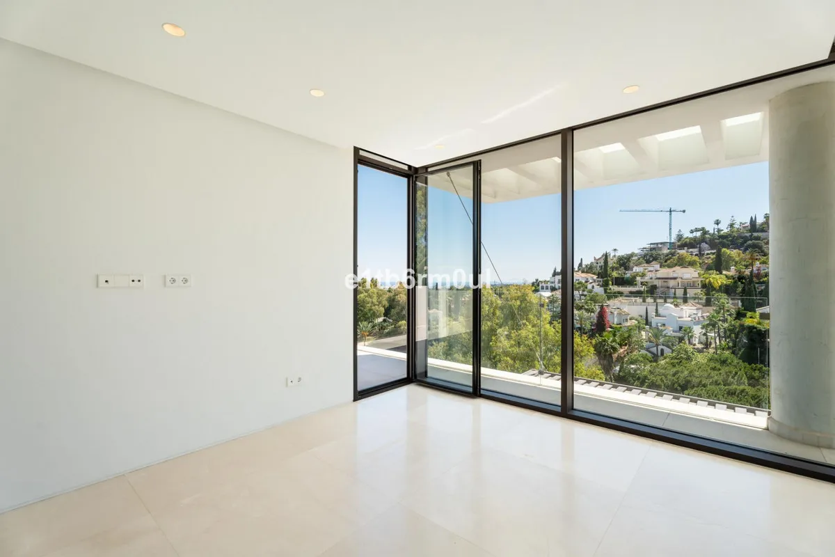 8ad82c7f-3b2c-4e02-9a01-b81e4579ae5d