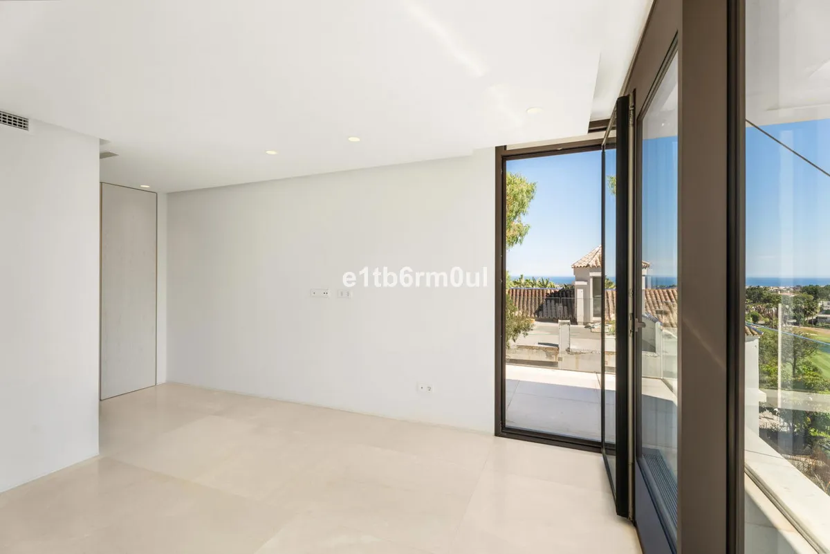 bda8f198-e58c-4a75-b23e-748450cf18c3