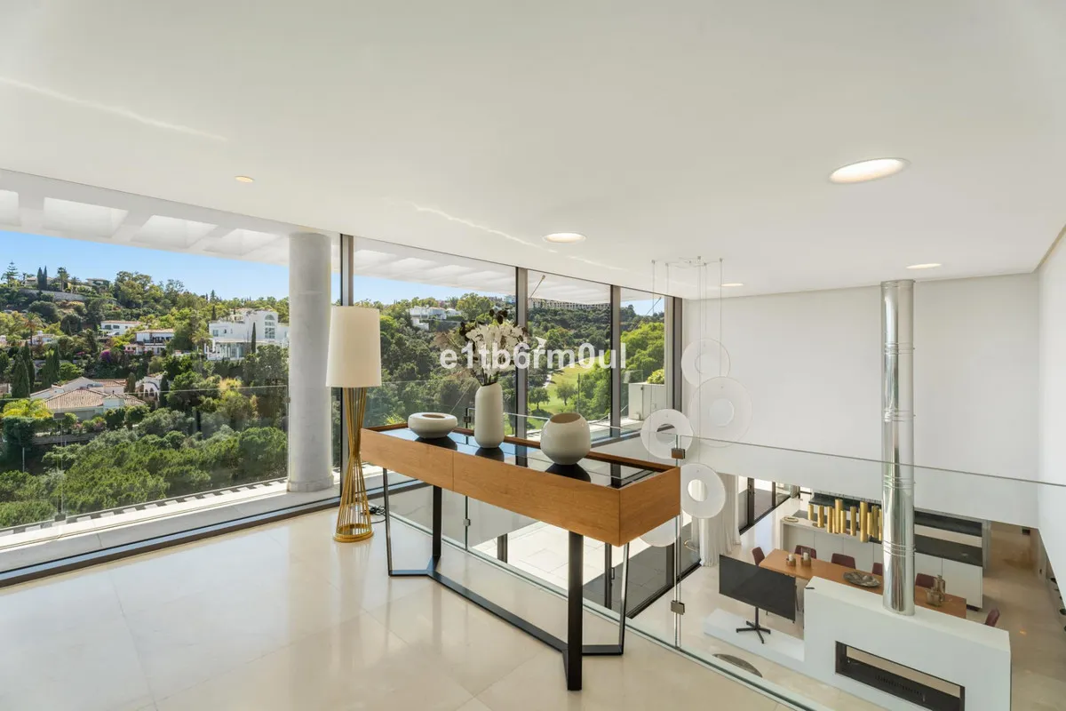 c87ef016-4fad-470e-a705-a310201d6983