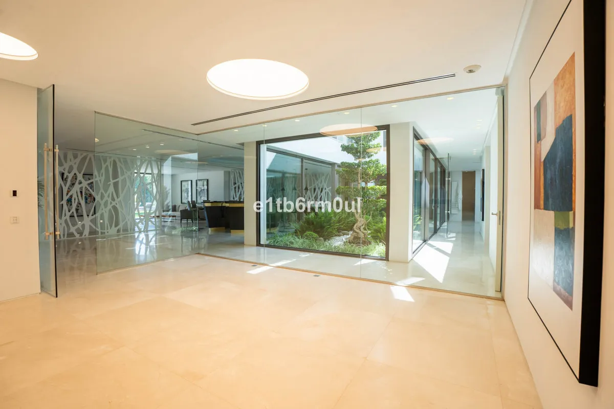 353069e9-aa97-488d-9aa0-5ad1a2307b3a