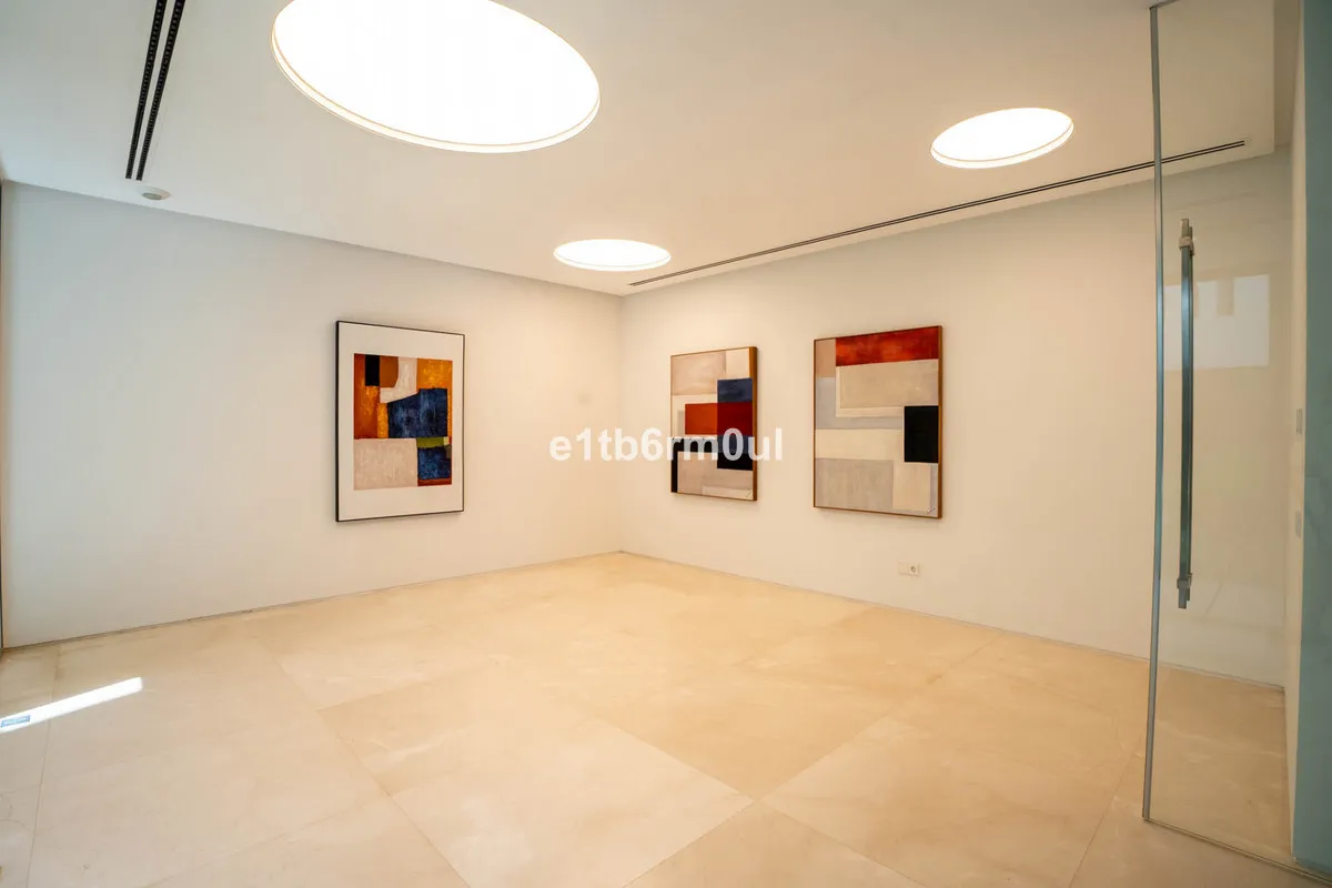 f34eba7c-4d0a-4708-9aa1-5b766f88546d