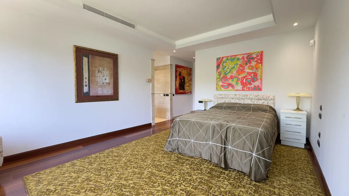 b9c588b2-1e3c-482f-8f67-2057275129ef