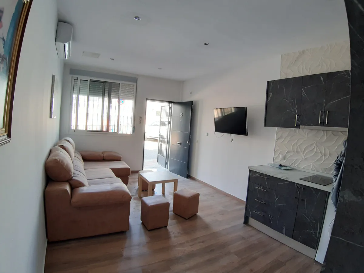 41977063-7b5b-4104-9644-9a27e839354e