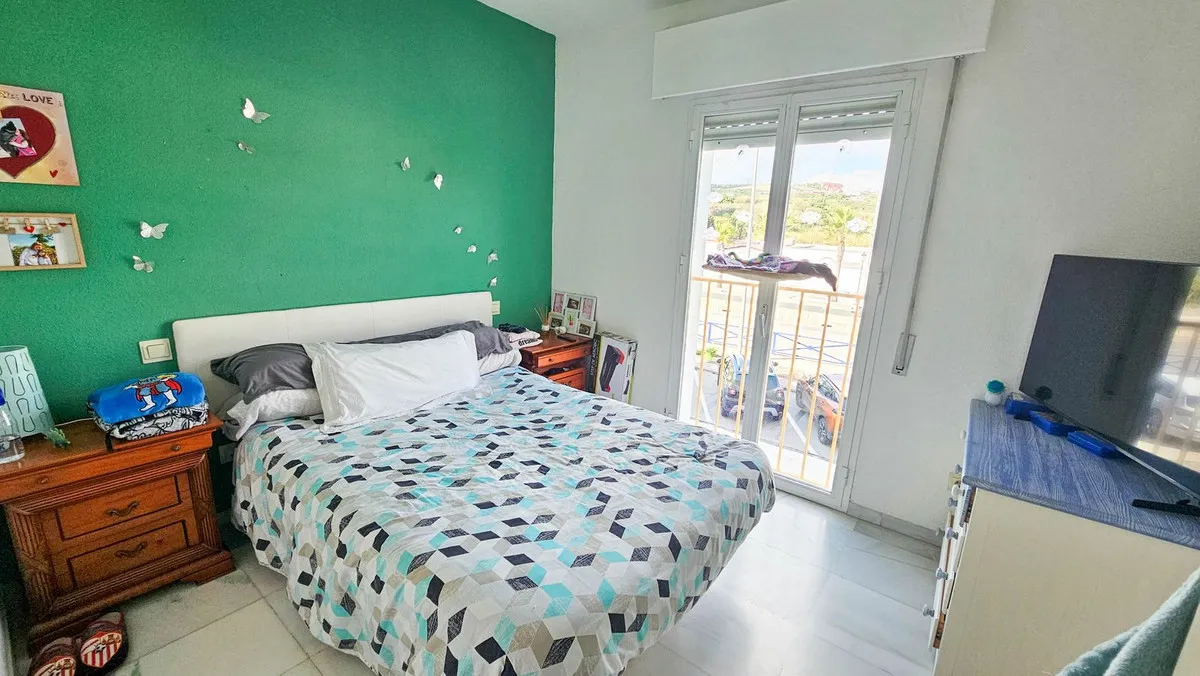 2b097056-0457-4ebe-9715-c7152f1ab2f5