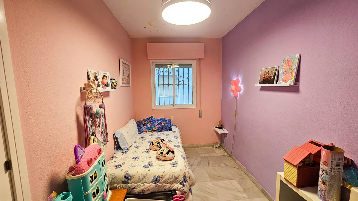 990bcbca-9038-4ca5-aeee-c6c989797359