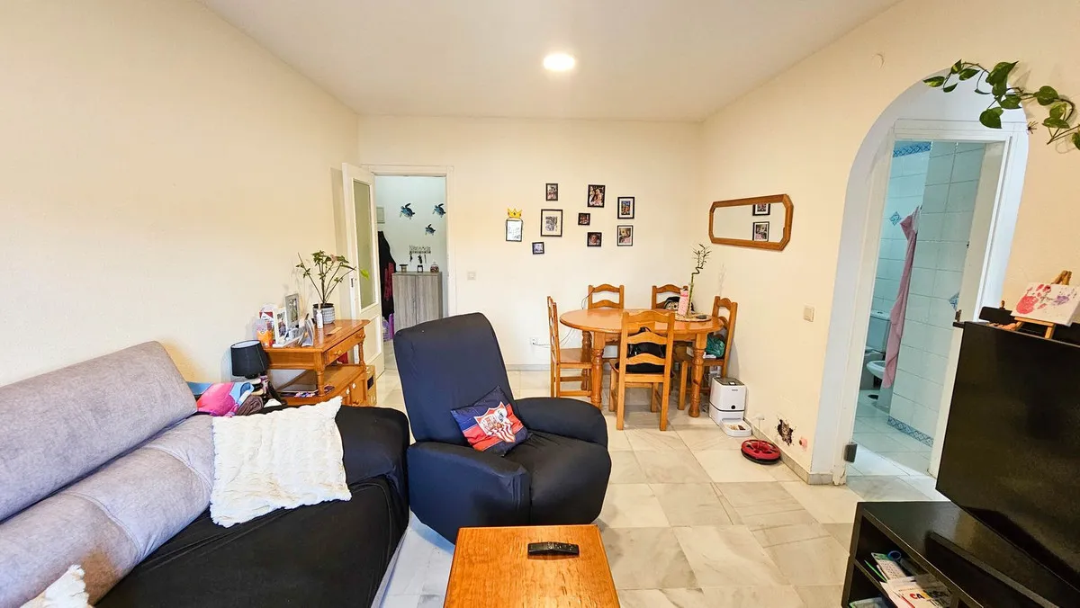 a35960d0-0438-4dd6-afc5-1a1170fdd35a