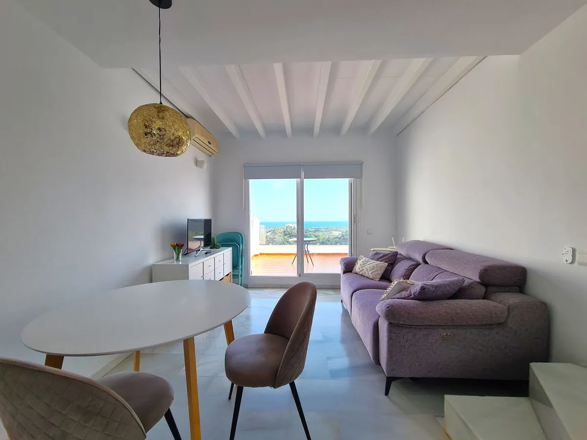 036e6d8d-4e50-4dd9-9e60-8f216f002a48