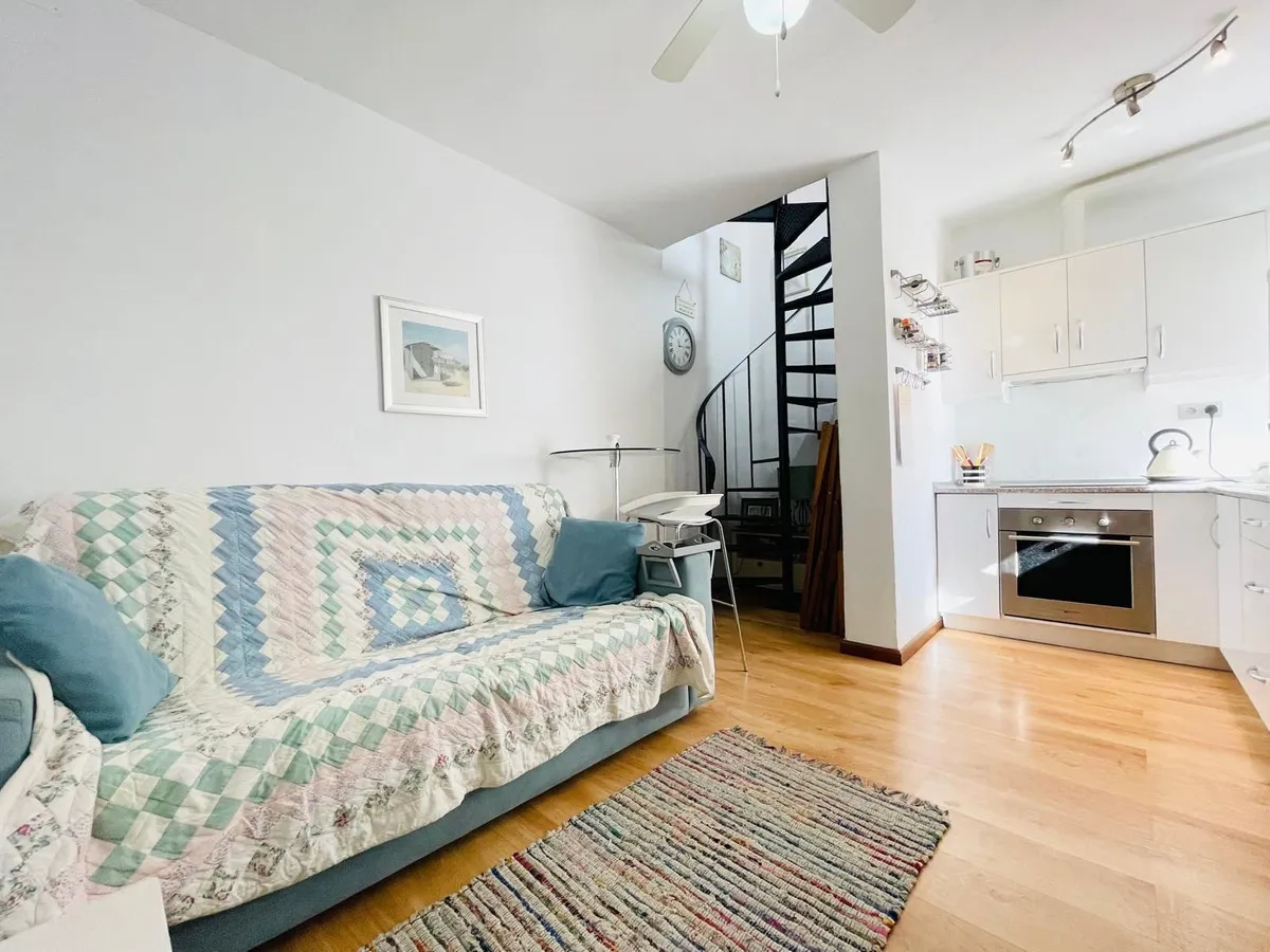 c7597dd6-92c3-48ae-addf-691d70f3ceab