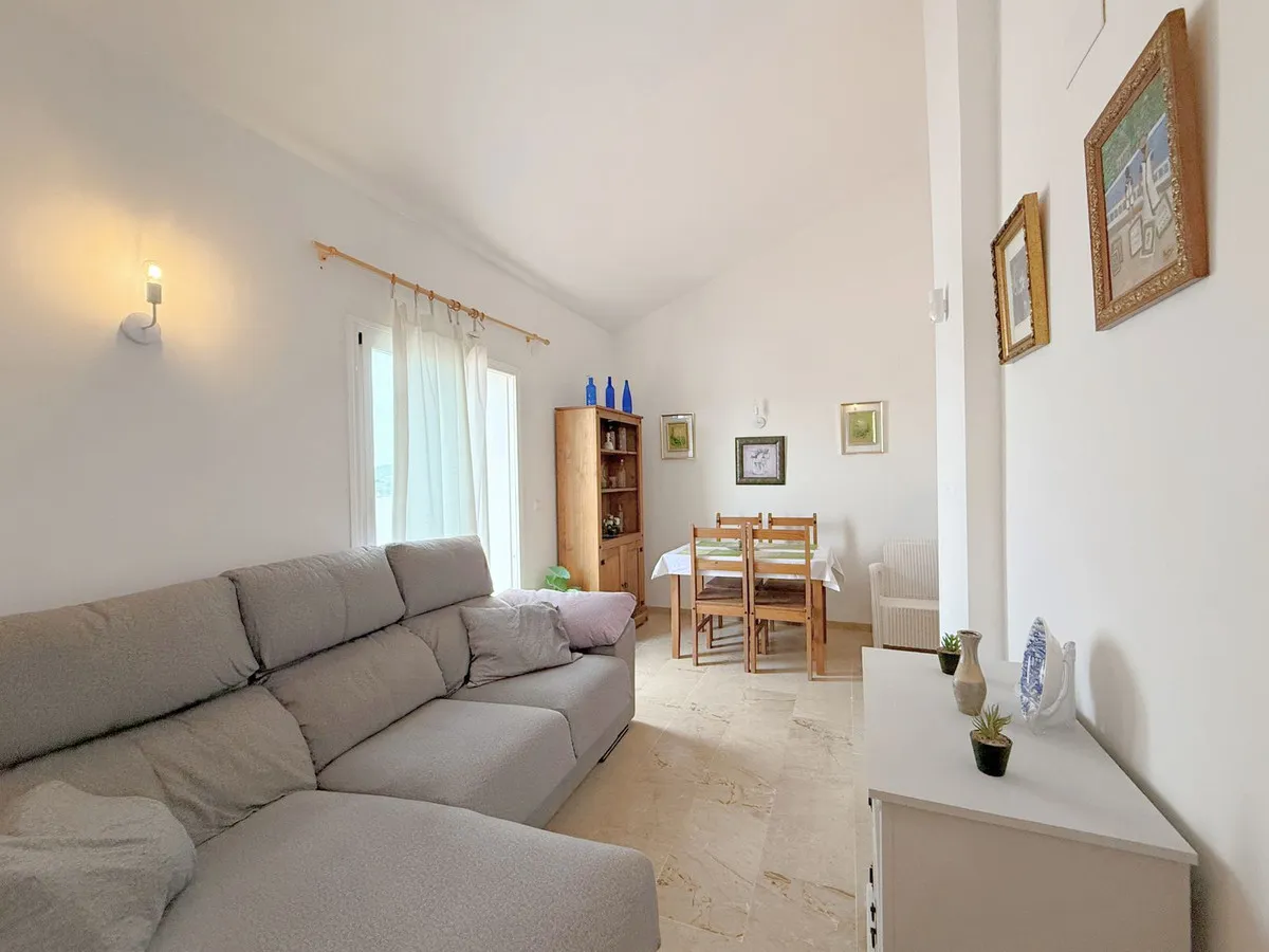 4ab6fcc8-12f0-4180-981b-a9ab60439d56