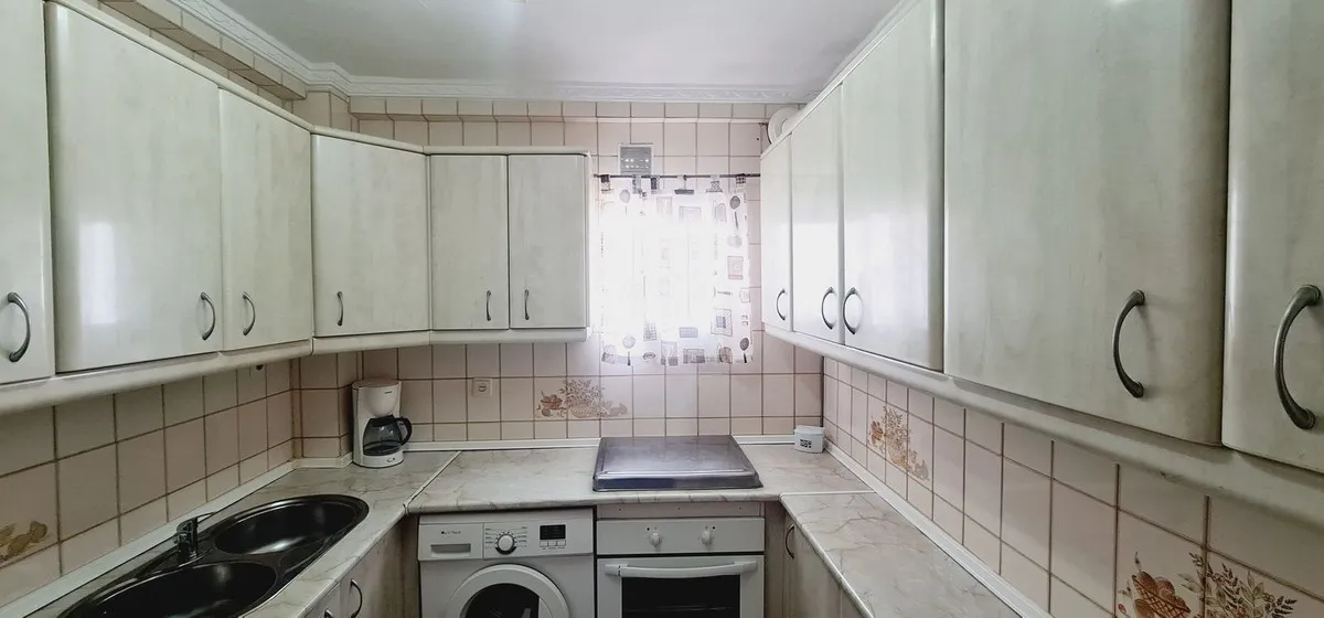 22426375-0a60-40d0-a88e-fb73001c6a1e