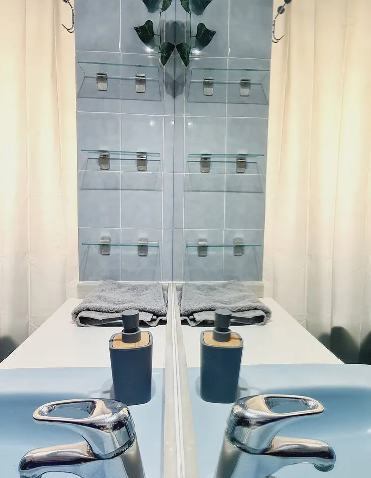 5856f395-4686-4665-b940-e2b7fc4141cb