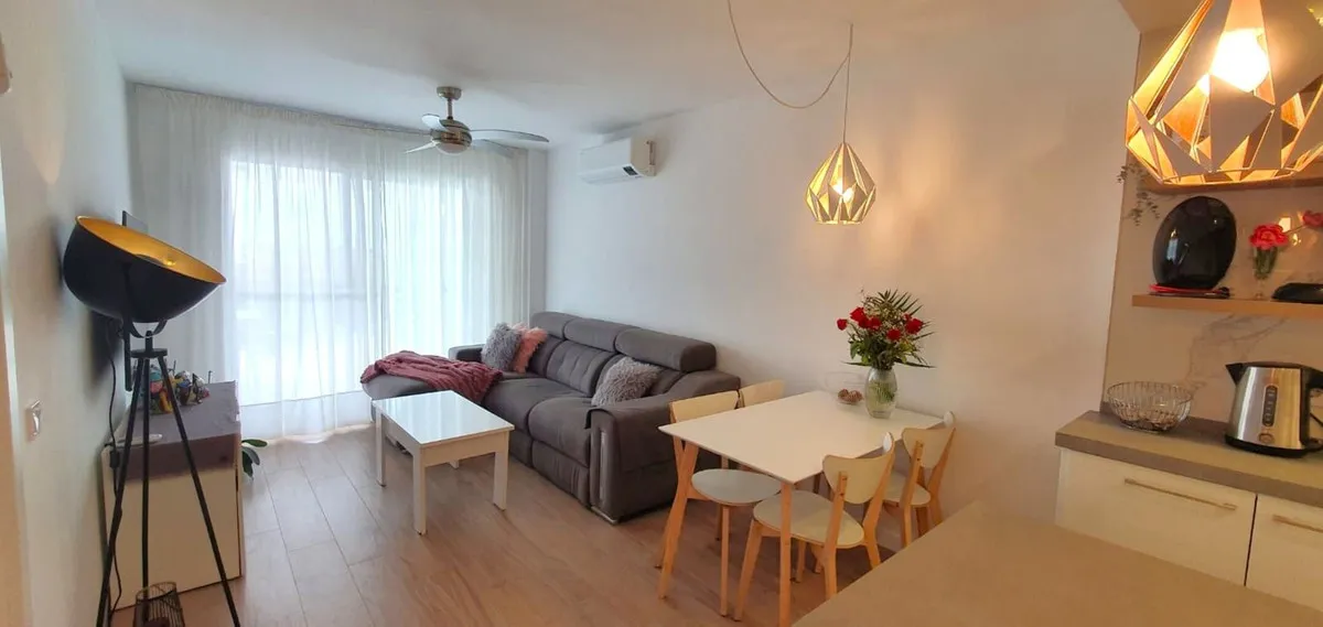 0dc38f32-f632-4f33-87d7-5e4d076ca885