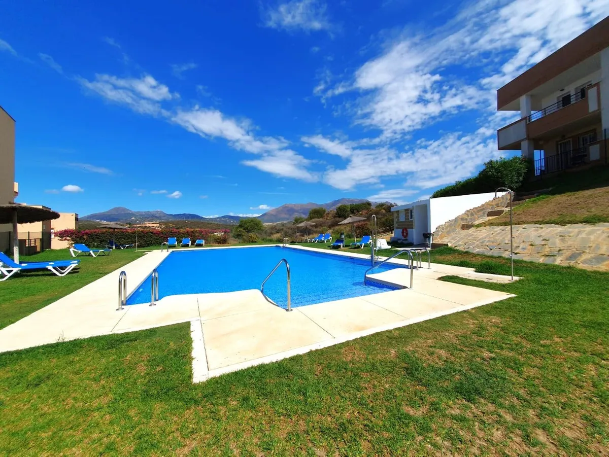 395da082-2c5b-43a4-a853-e06233724774