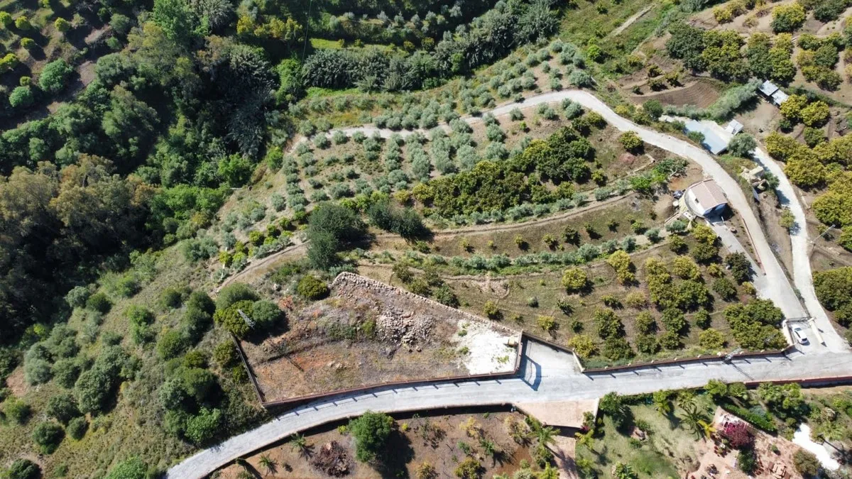 Serene Finca with Panoramic Views in Alhaurín el Grande