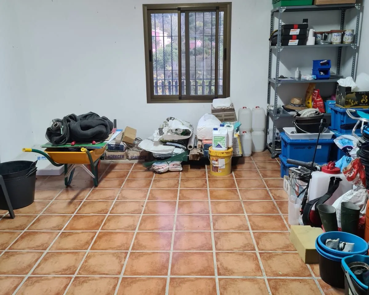 8829d5d3-2c57-4dbe-b70b-53f83d5d4895