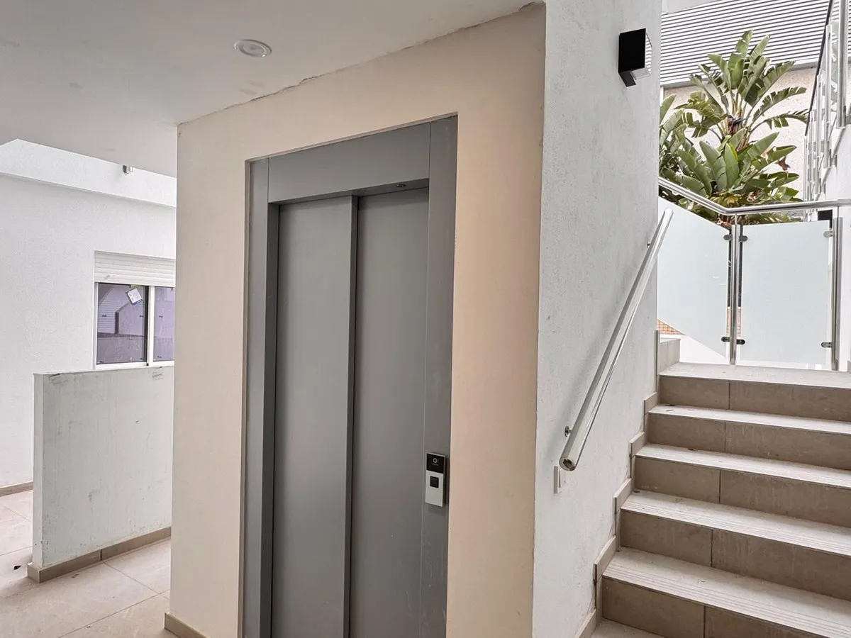 94356cb7-cf3e-46e2-8b59-883c650928f4