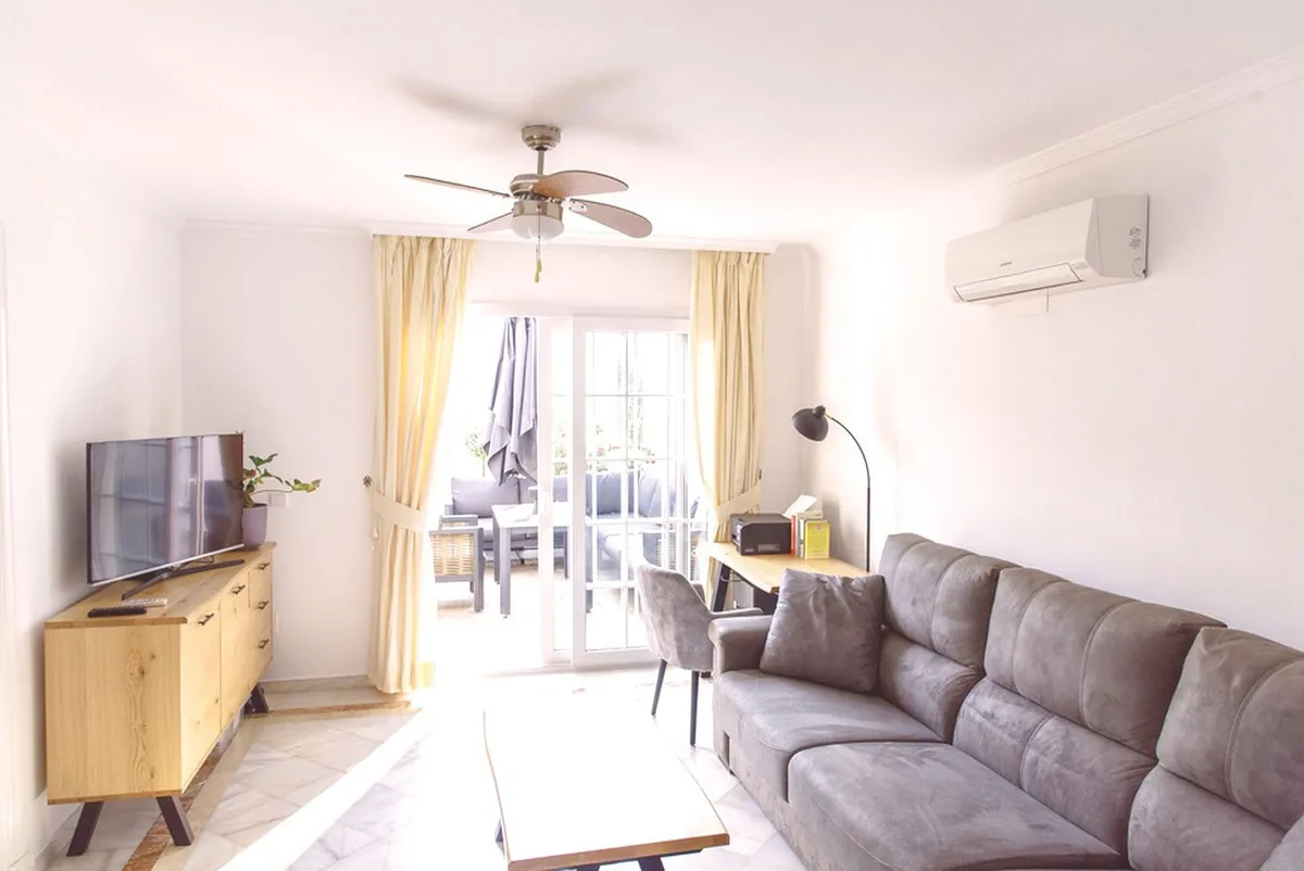 2e2ddade-c617-4eb7-b341-b7ff1155f810