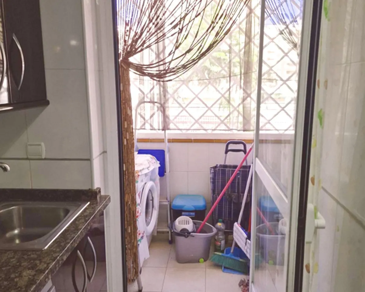 fe5857a6-b6c1-4575-b1dc-f297dc1c9cc0