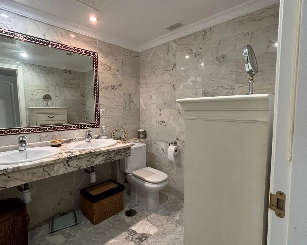 c903527f-e3a9-4ca7-a513-11495159eb84