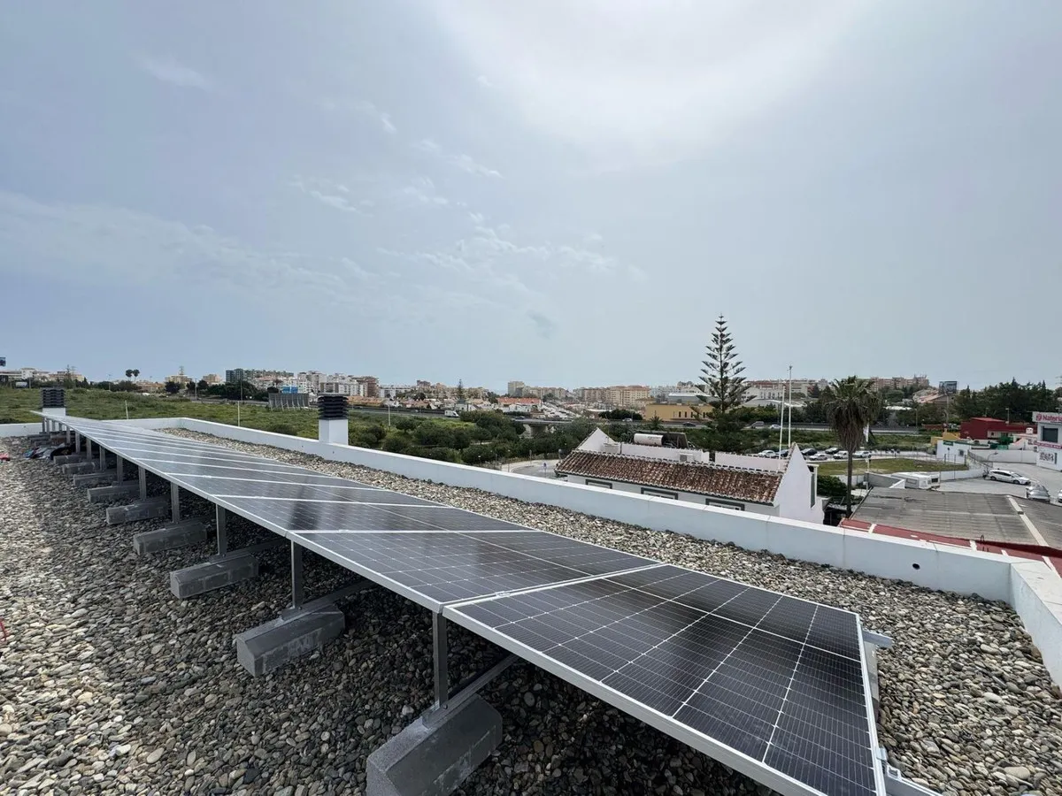 31cda878-ebfc-457e-83d4-d9e0f988d52d