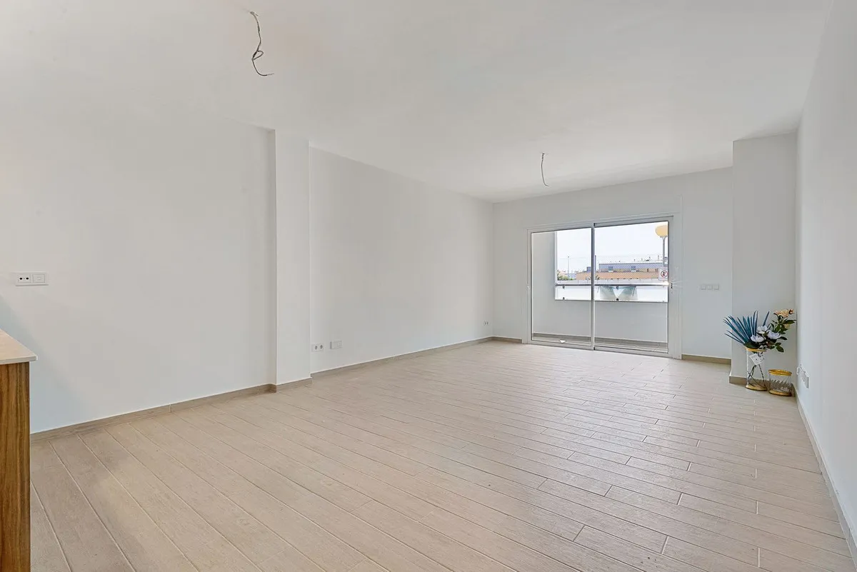 94221f98-3c6f-452f-8785-13cbb2950996