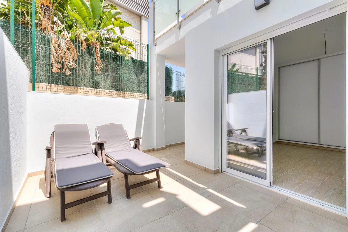 e9db4633-5386-47f6-803b-72d8e027dffb