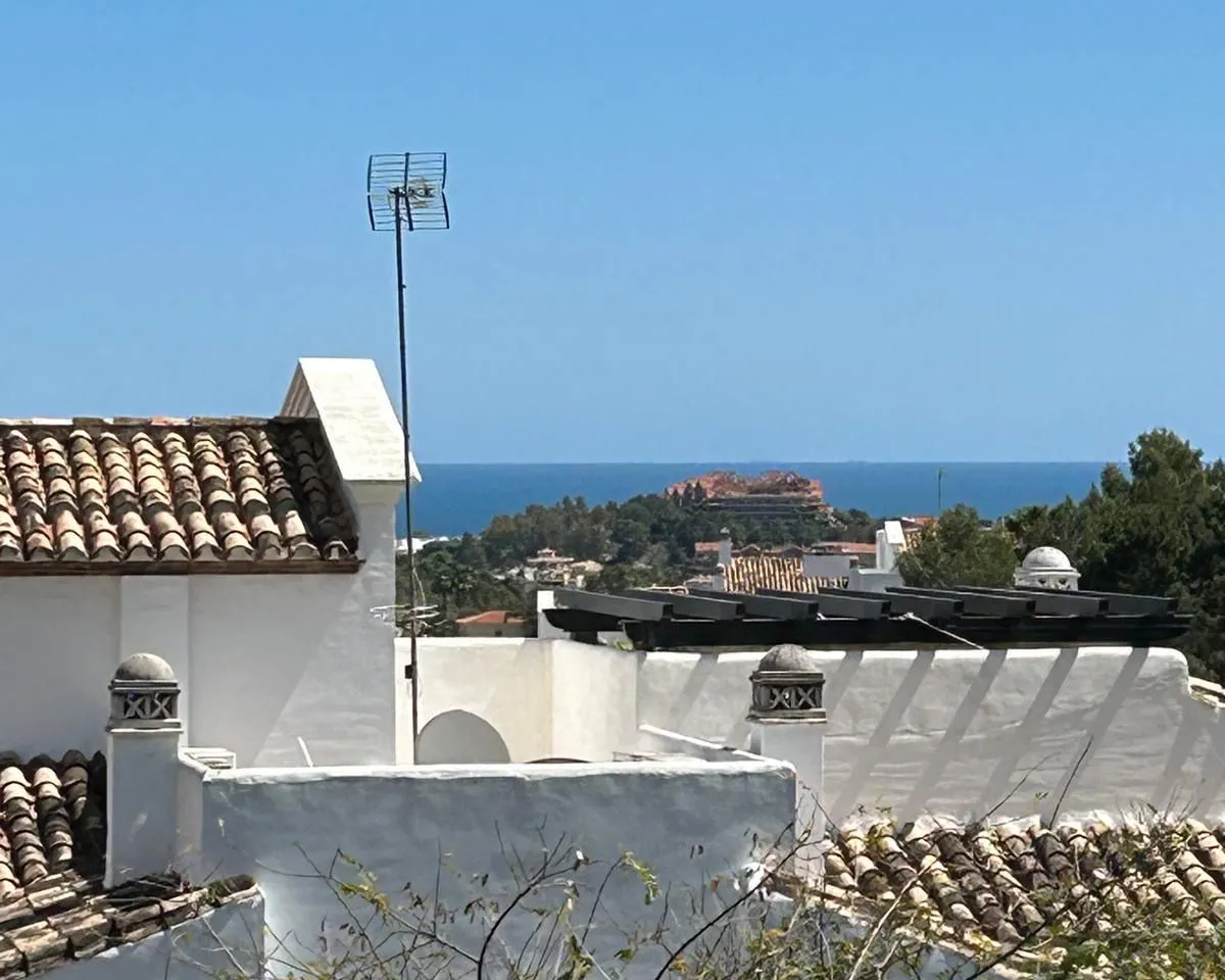 063bc2e5-9b45-43b8-8901-a3452b2c9f67