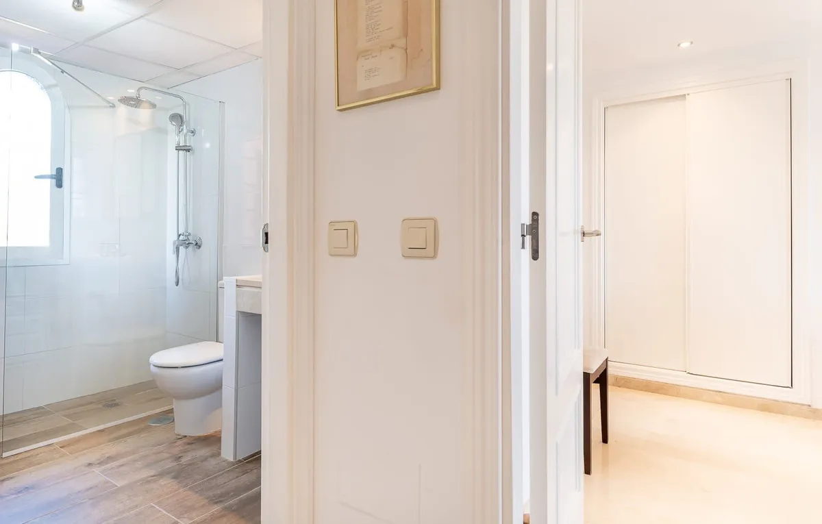 09922ece-acfa-4443-8f22-9e411b49c392