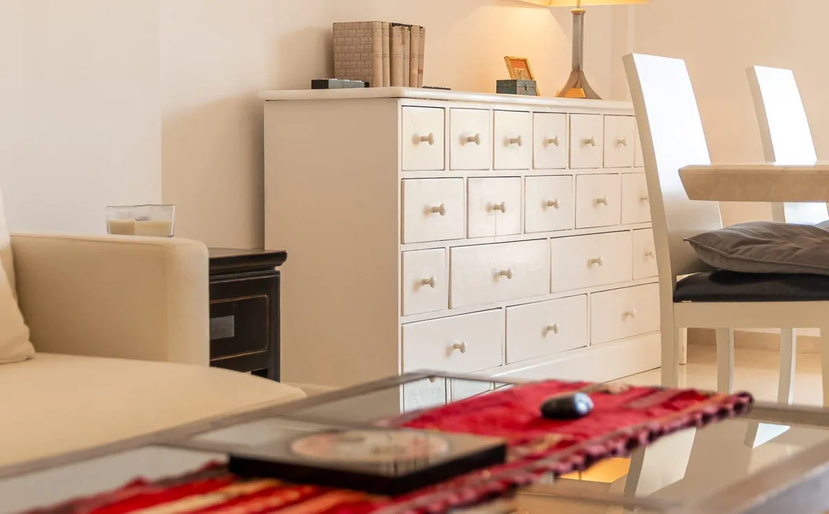 d2c8f315-c748-4042-b3a2-49743c440040