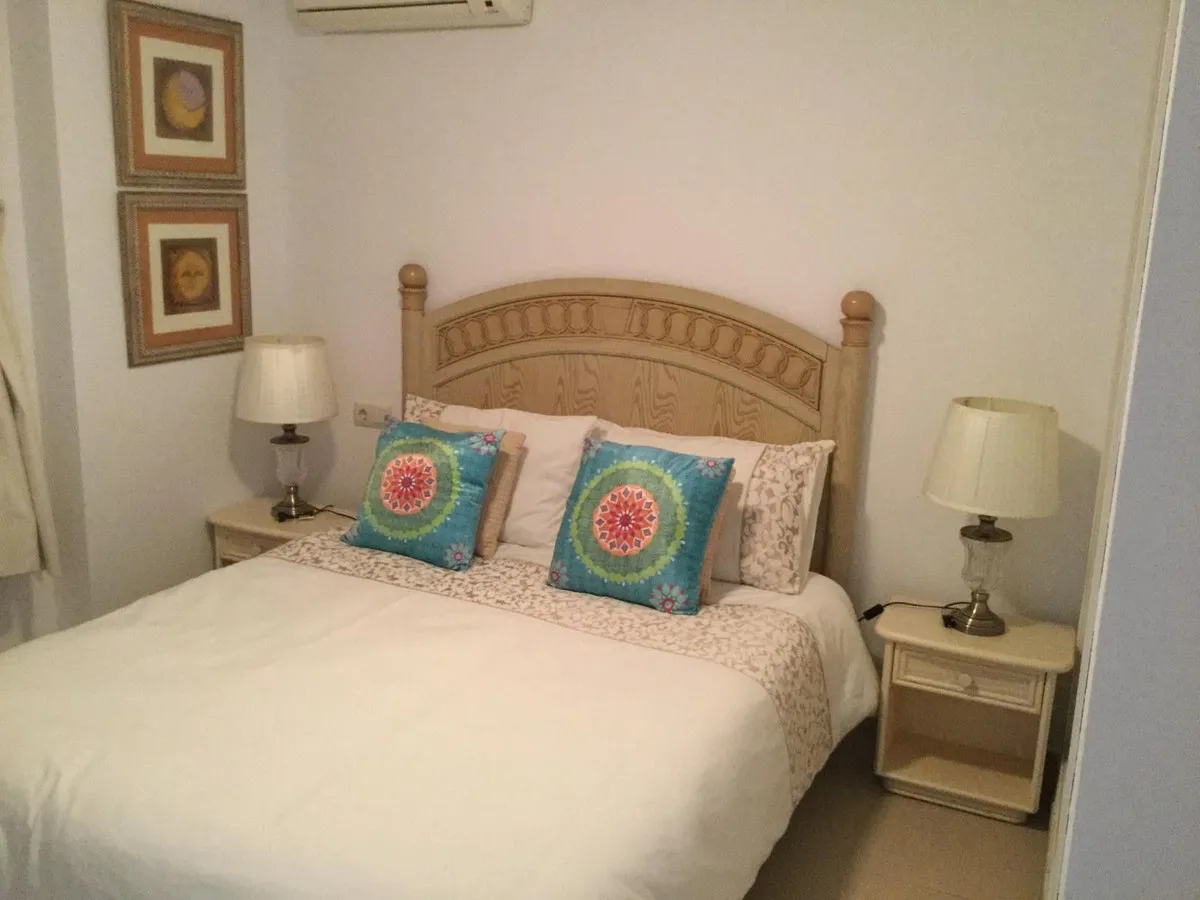 28740657-6554-49f5-b2ff-004cf5442ed3