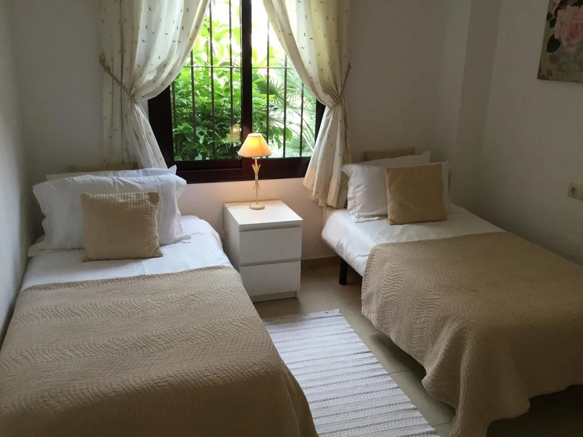 ca6b6cb0-0542-4006-96dd-451d20507fe3