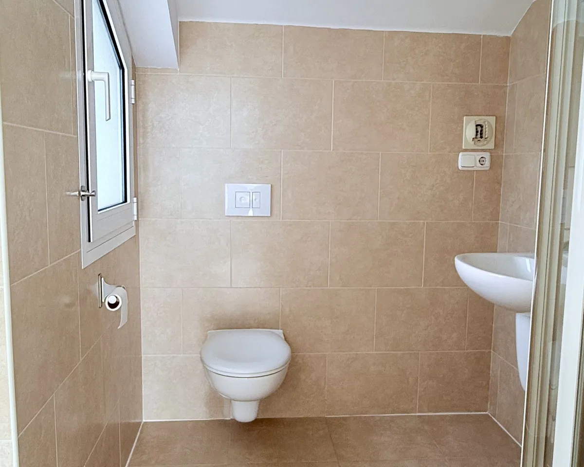 3a9fb94a-d5bf-48df-b863-1665ee87558e