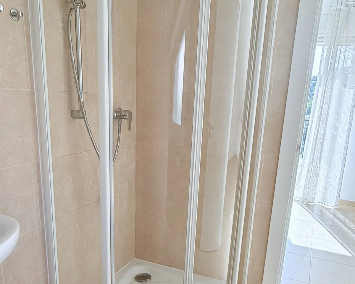 90bd61f8-a96a-443f-9eb5-29de07f8d01e