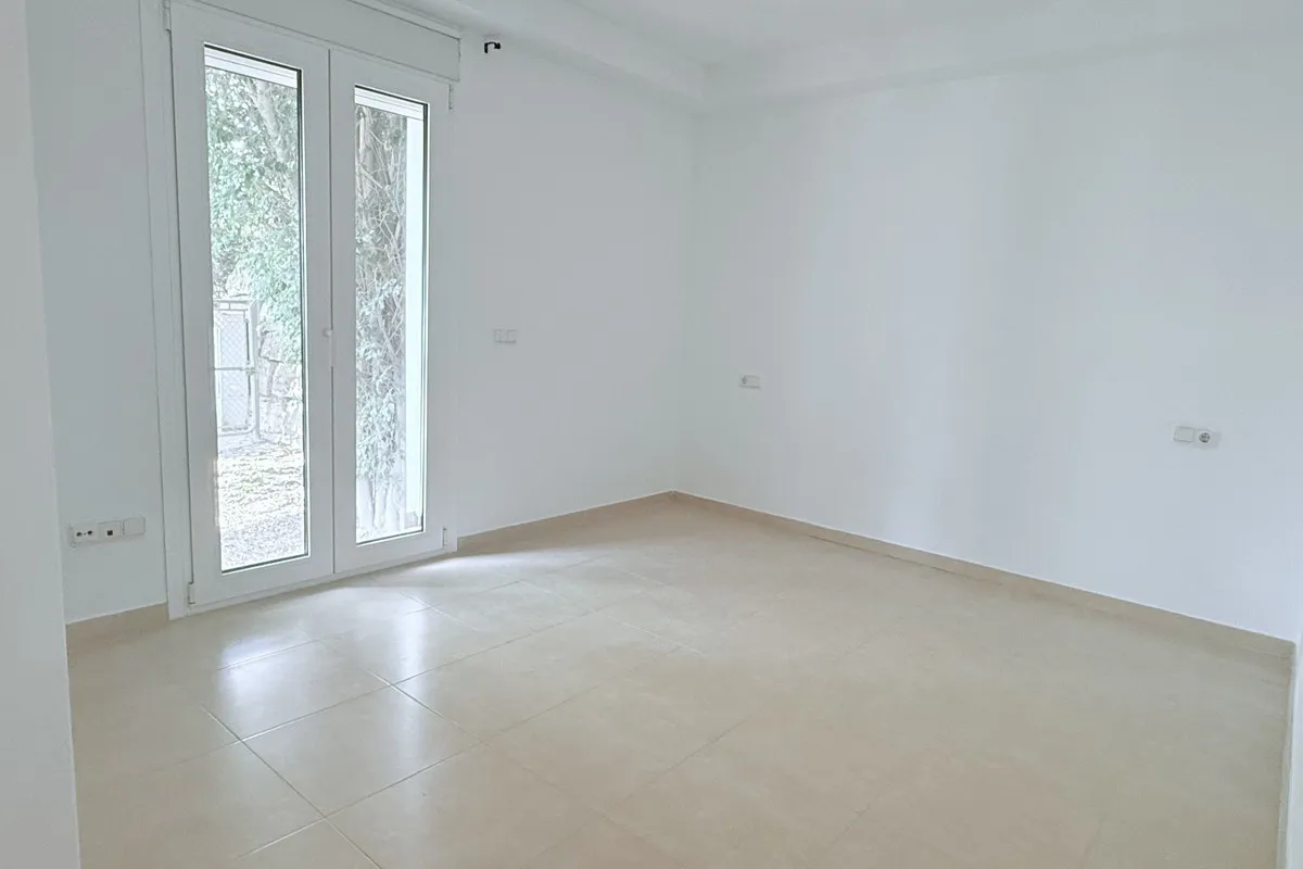 b17ae87c-46aa-4722-baaf-7372c96d7525