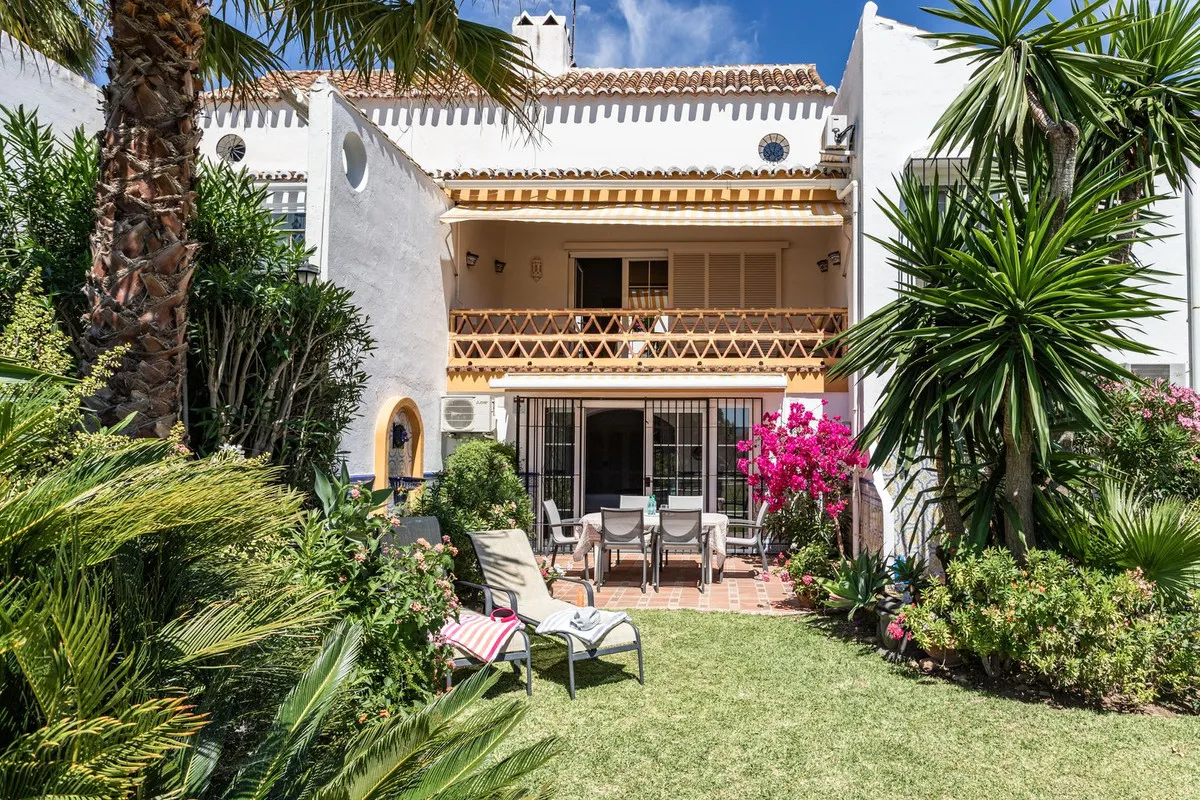 1d43e92c-11c7-4fbc-afe6-f0a6d6227e21