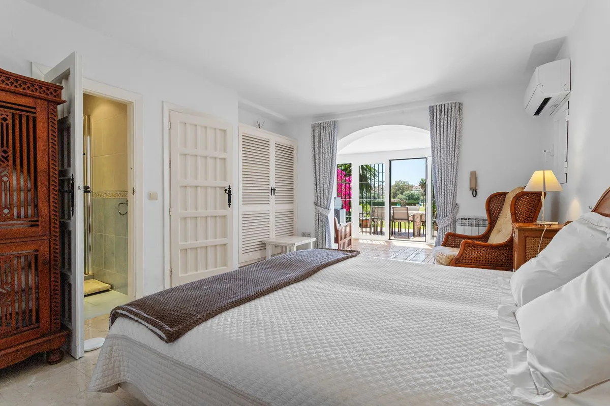 79c2d8c1-6af2-4093-bb01-450b0ba1b3a5