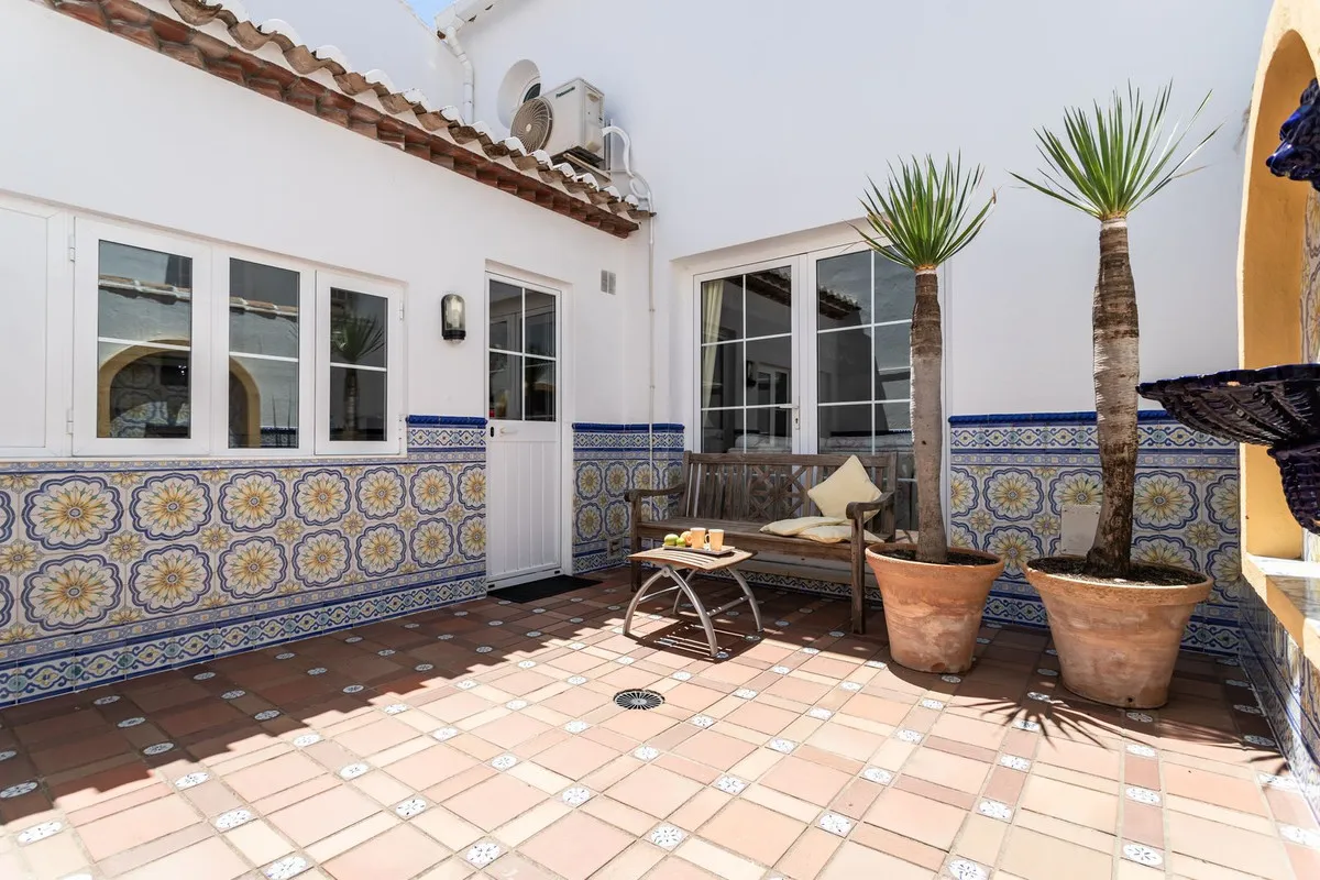 9e414450-26e5-4b72-a993-8d741e4de5fd