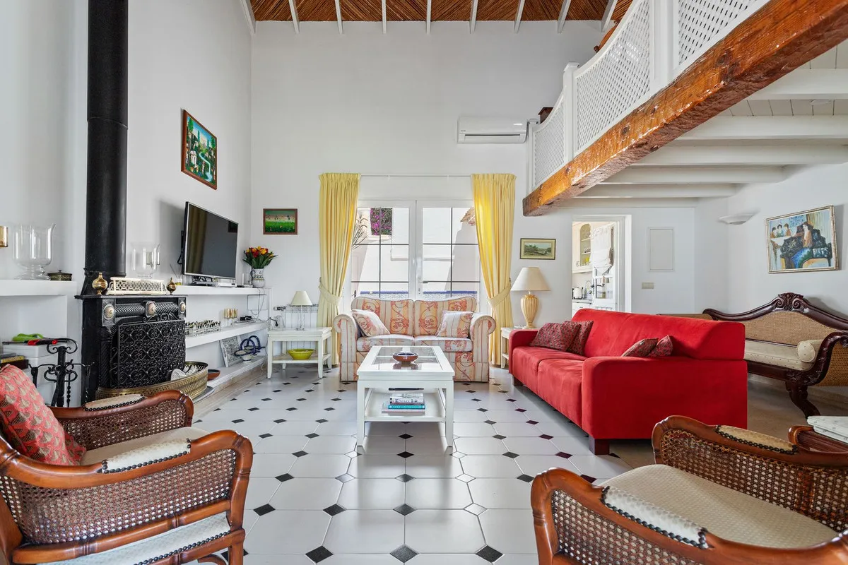 fd5d876f-0027-4416-afeb-b64d51889781